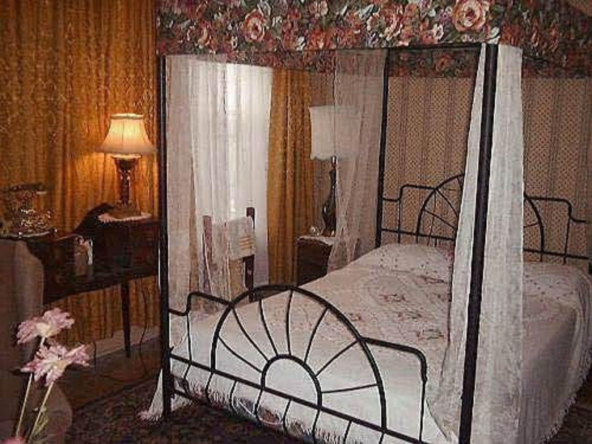 Pimblett'S Toronto Downtown Bed &Breakfast Bed & Breakfast ภายนอก รูปภาพ